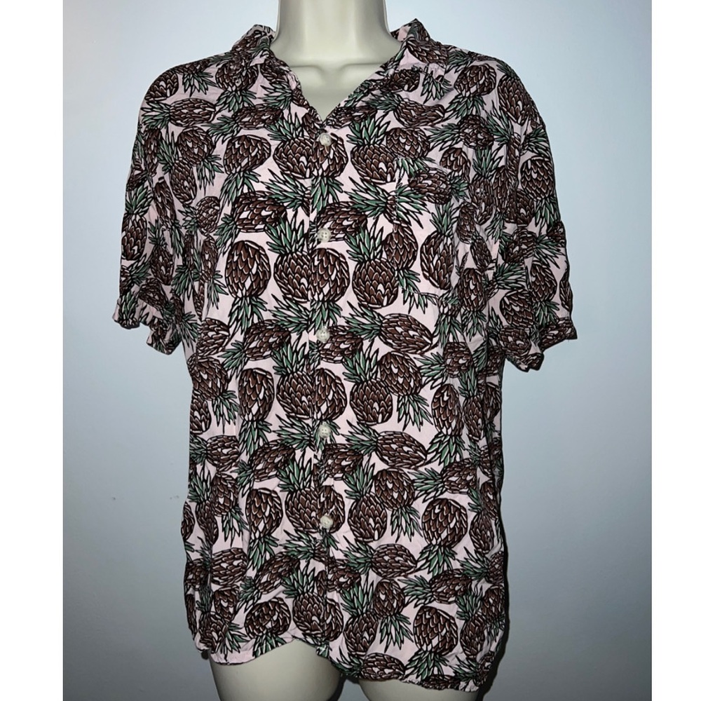 Pineapple pink Button down shirt size L
